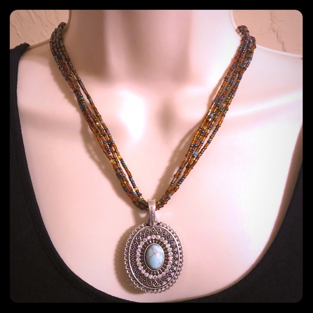 Premier Designs reversible necklace